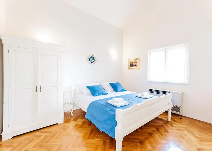 Atrium * Makarska